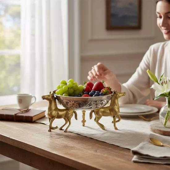 Üç Atlı Bakır İşlemeli Meyvelik  (EFMR-1827-41)