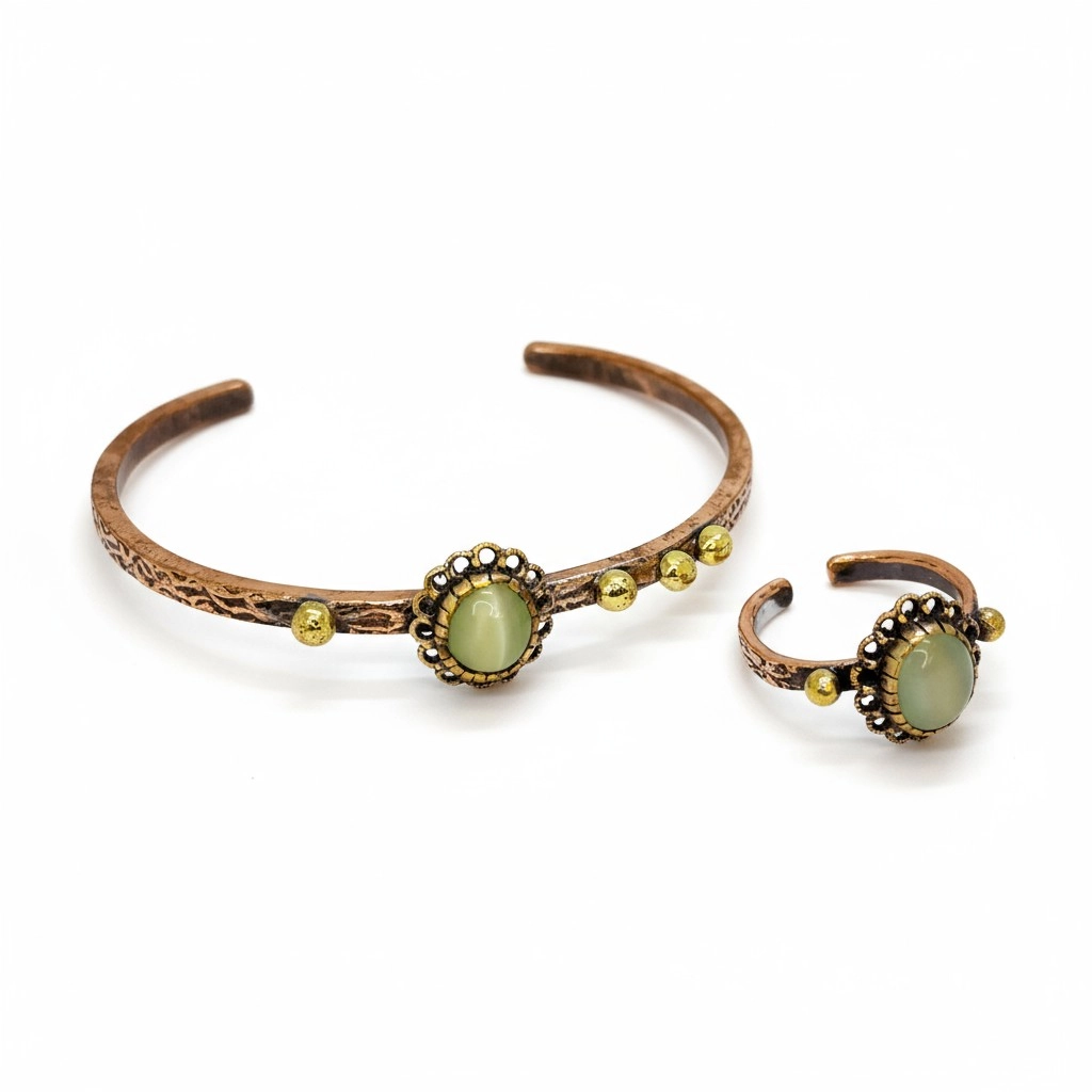 Yeşil Kedi Gözü Taşlı Bakır Bileklik ve Yüzük